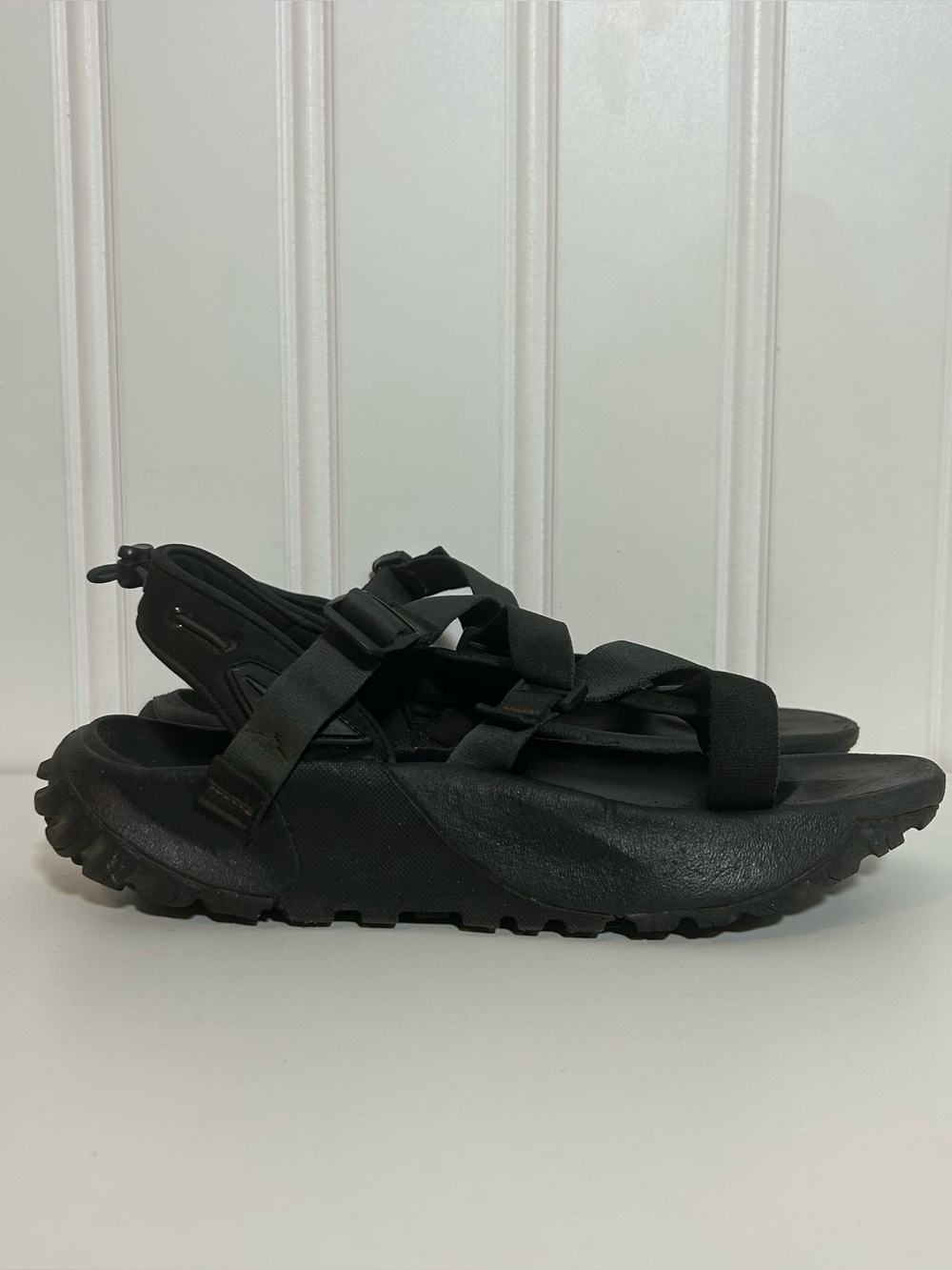 Nike oneonta Black strap Outdoor Trail Sandals men’s 10